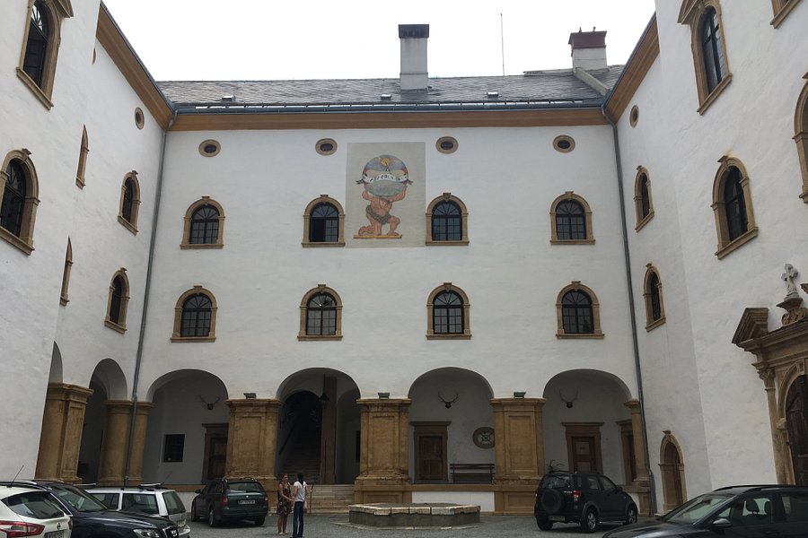 Schloss Obermurau image