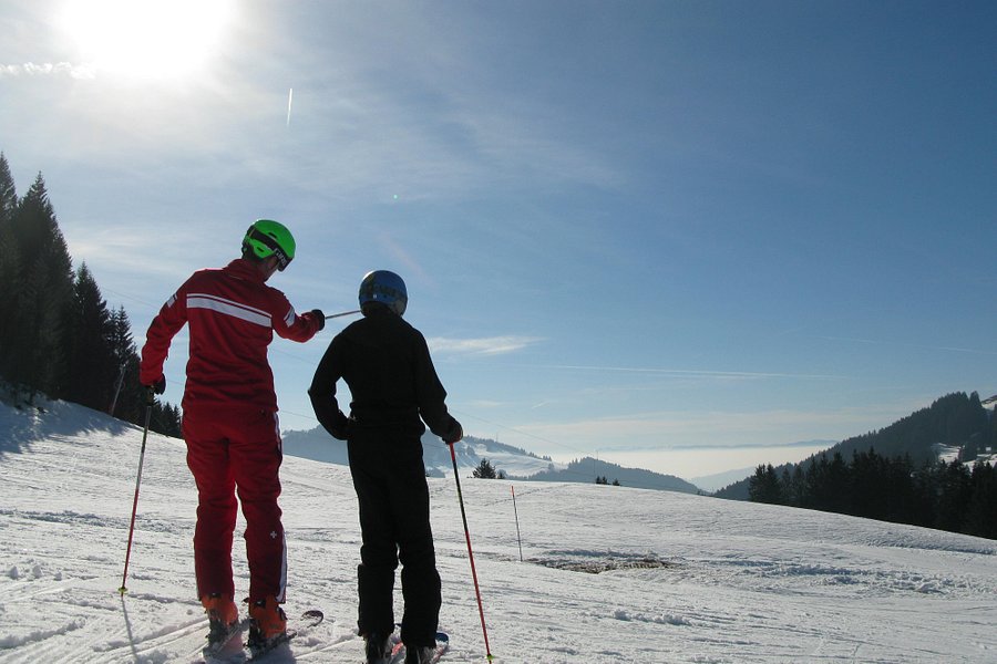 Ecole Suisse de Ski Les Paccots image