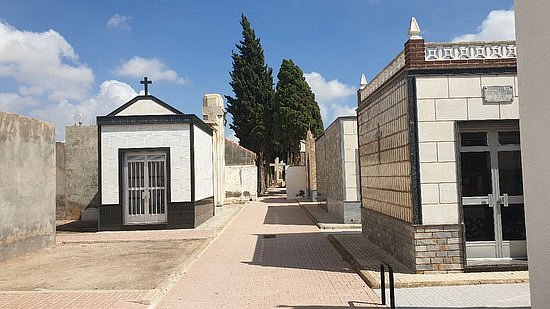 Cementerio de Balsicas image