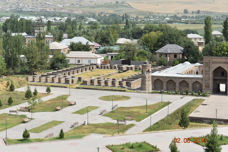 Caravanserai Khishtin image