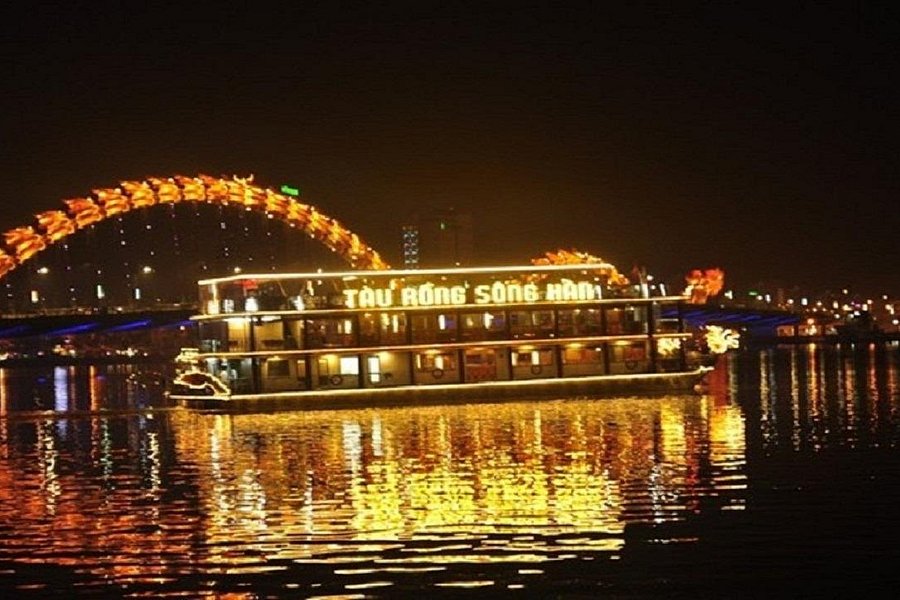 Han River Dragon Cruise image