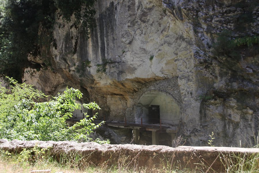 Tunnels of Pirogoshi image