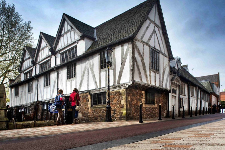 Leicester Guildhall image