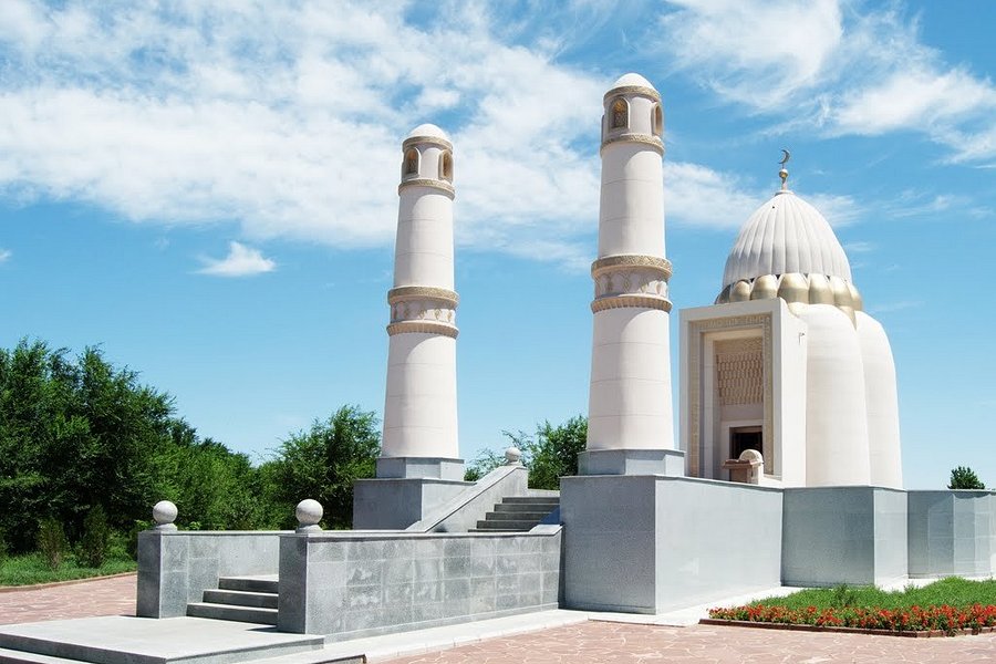 Domalak Ana Mausoleum image