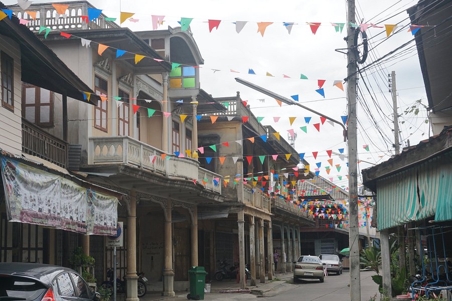 Tha Muang Old Market (Nang Loy Market) image