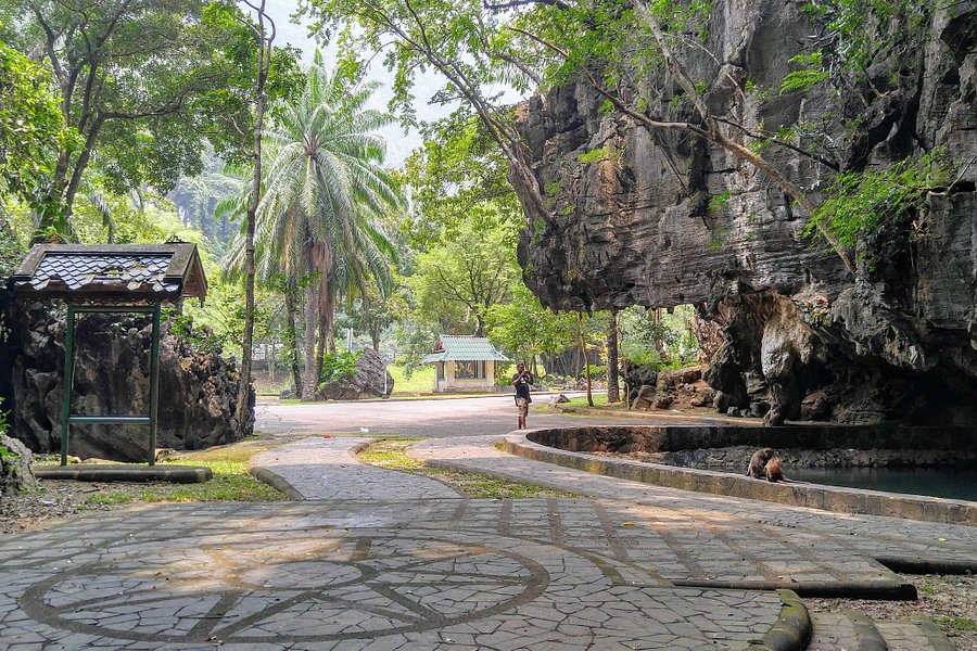 Somdet Phra Srinagarindra Park Thai Chang image