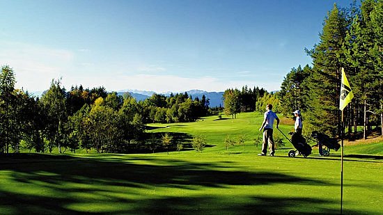 Golf Club Petersberg image