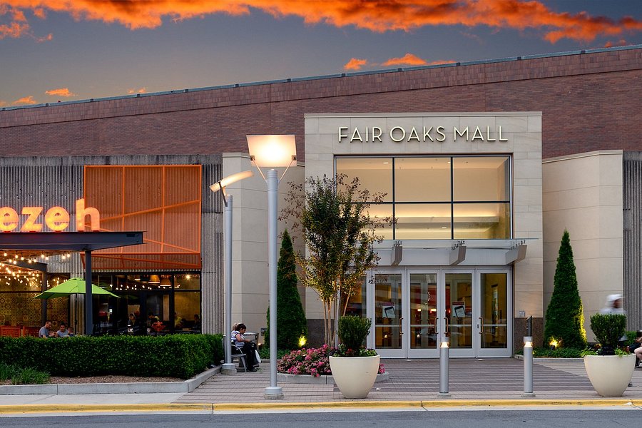 Fair Oaks Mall image