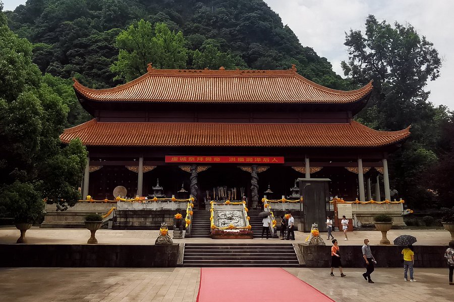 Emperor Shun's Mausoleum Scenic Area image