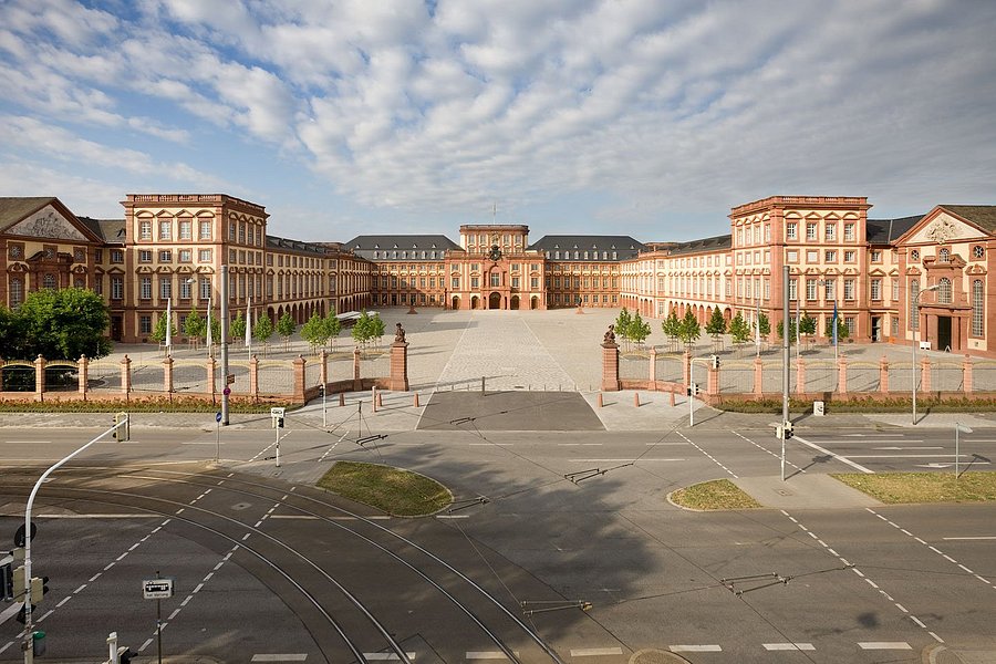 Baroque Palace Mannheim image
