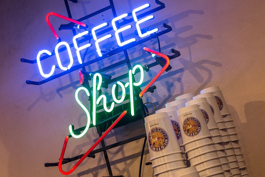Hunter's Coffeeshop image