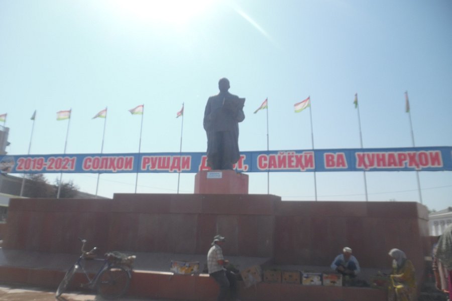 Bobojon Ghafurov Statue image