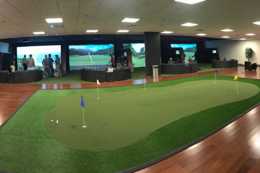Newport Indoor Golf image