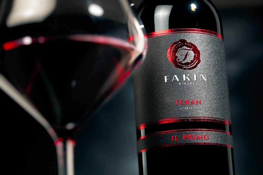 Fakin Wines image