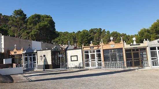 Cementerio de Torreaguera image