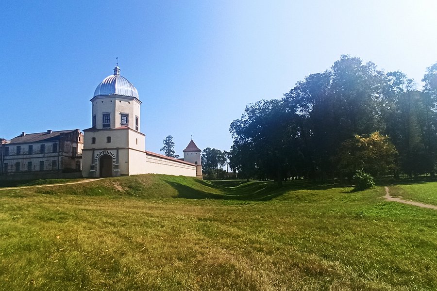 Lubchanskiy Castle image