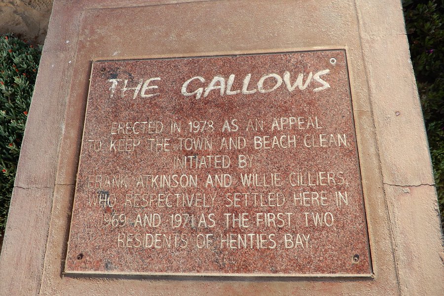 Gallows monument image