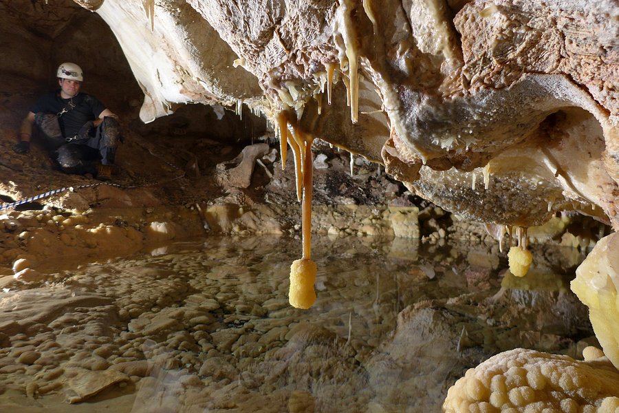 Jewel Cave National Monument image