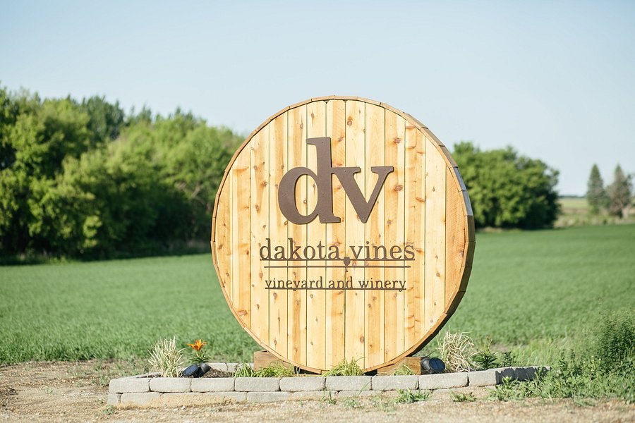Dakota Vines Vineyard And Winery image