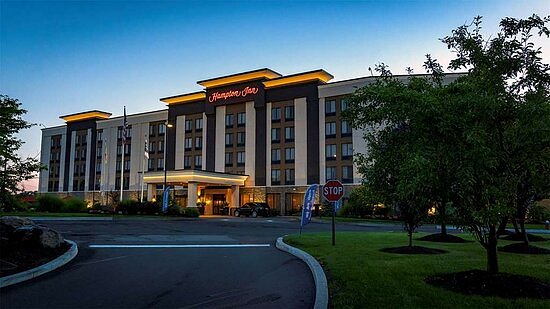 Things To Do in Hampton Inn Carlstadt-At The Meadowlands, Restaurants in Hampton Inn Carlstadt-At The Meadowlands