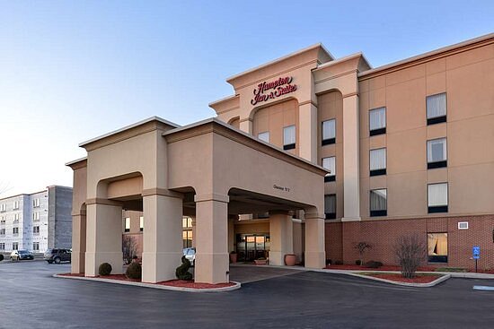 Things To Do in Fairfield Inn & Suites Dayton North, Restaurants in Fairfield Inn & Suites Dayton North