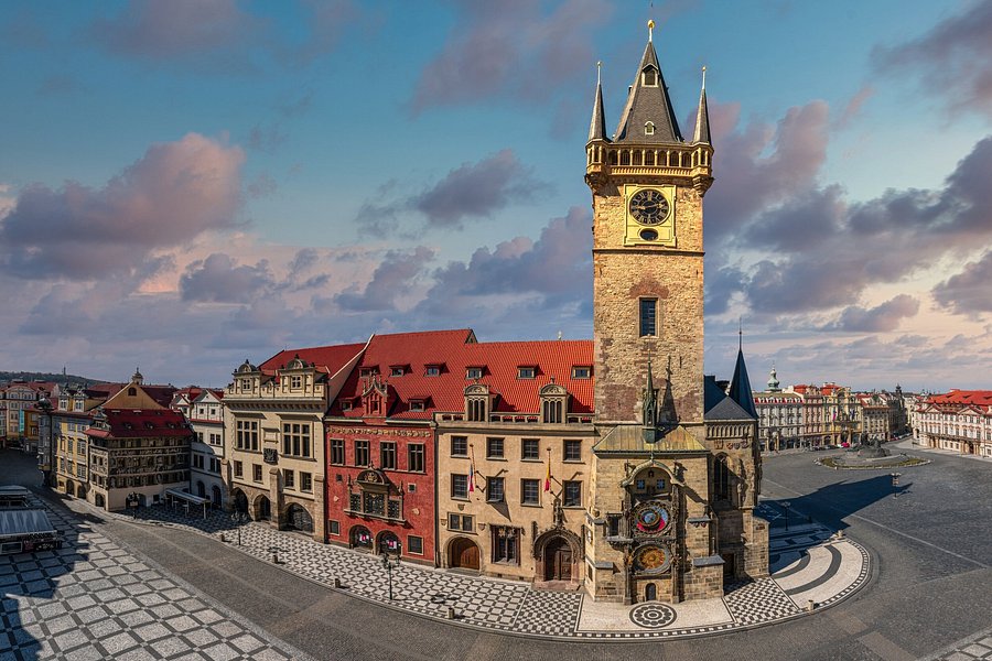 Old Town Hall with Astronomical Clock image