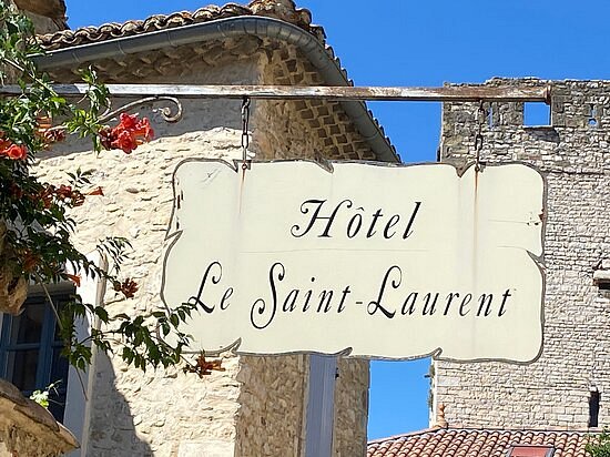 Things To Do in Hotel Le Saint-Laurent, Restaurants in Hotel Le Saint-Laurent