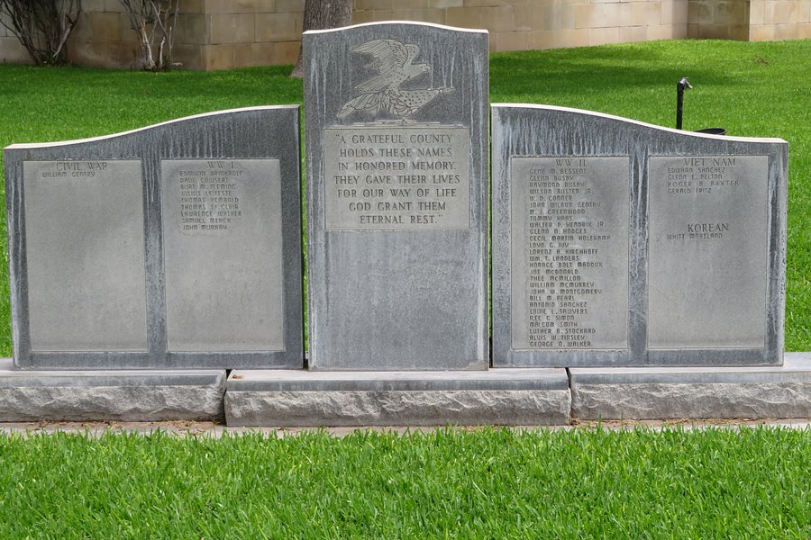 Veterans Memorial image