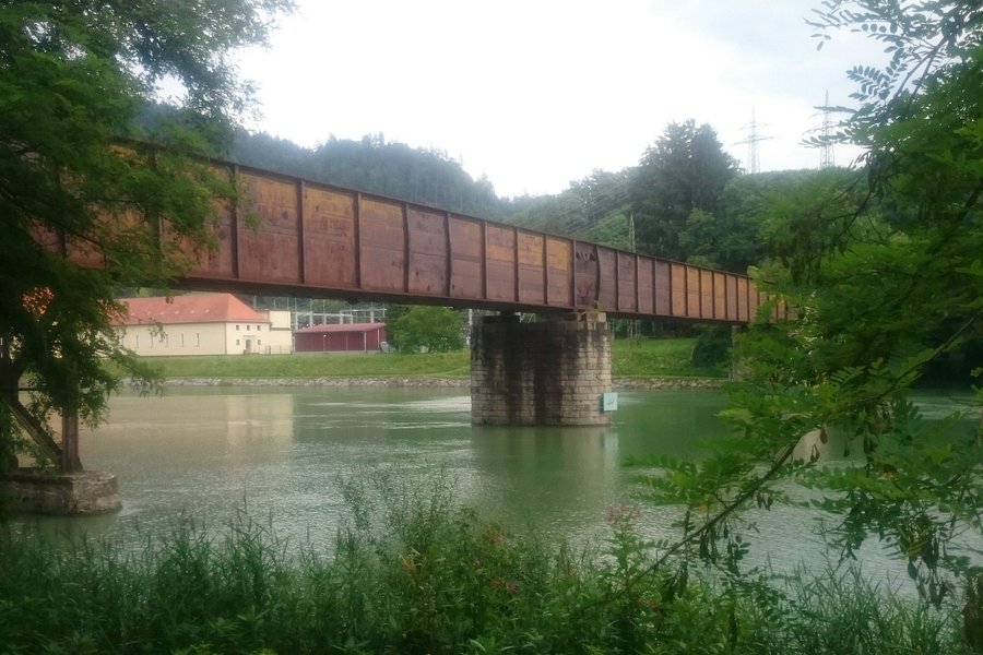 Former Rail Bridge image