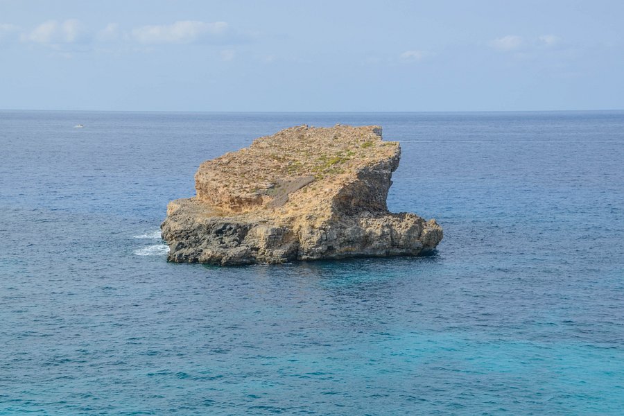 View To Islet In The Comino image