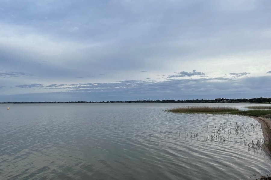 Lake Boga image