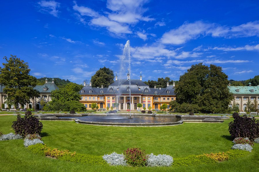 Schloss & Park Pillnitz image