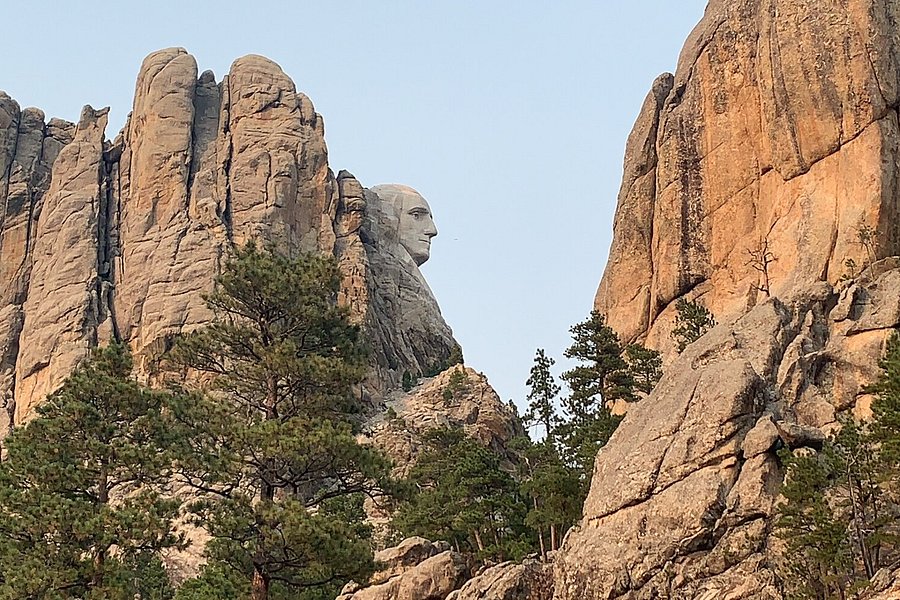 Mount Rushmore Profile View image