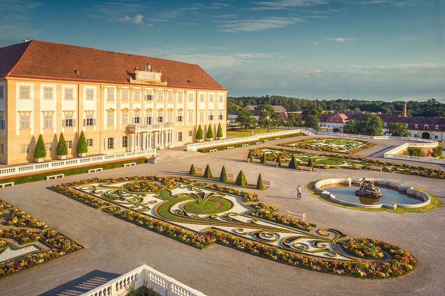 Schloss Hof image