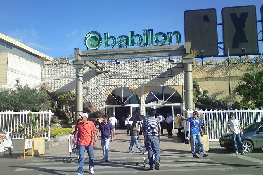 Centro Comercial Babilon image
