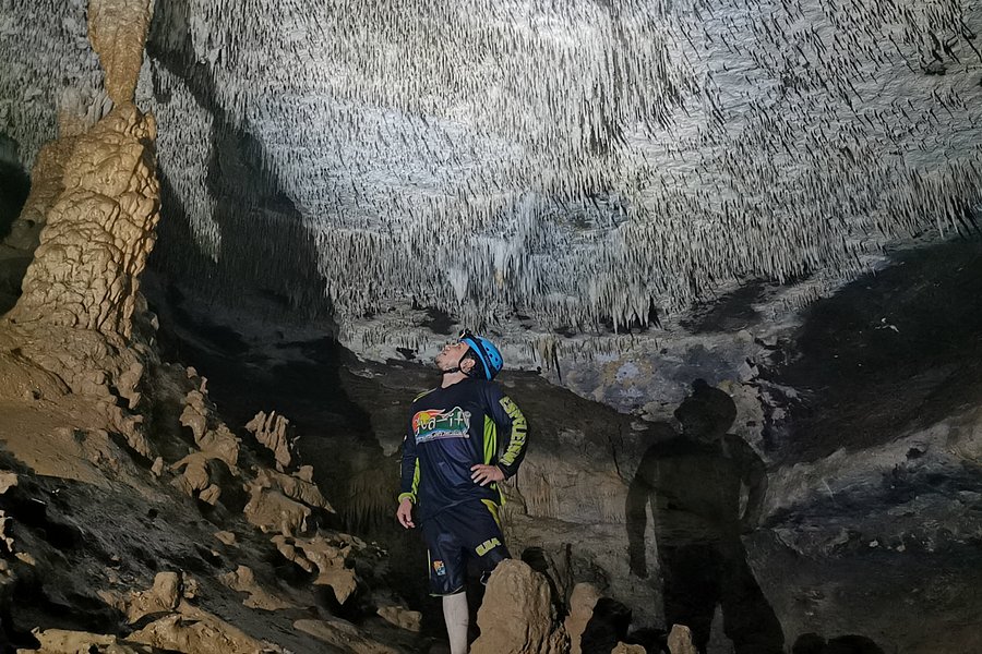 Cueva De La Vaca Gua-iti image