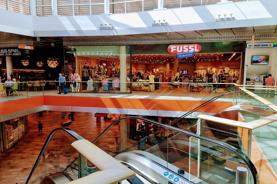 Mariandl Shopping Center image