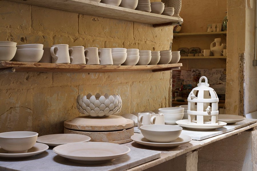 Villa Bologna Pottery image