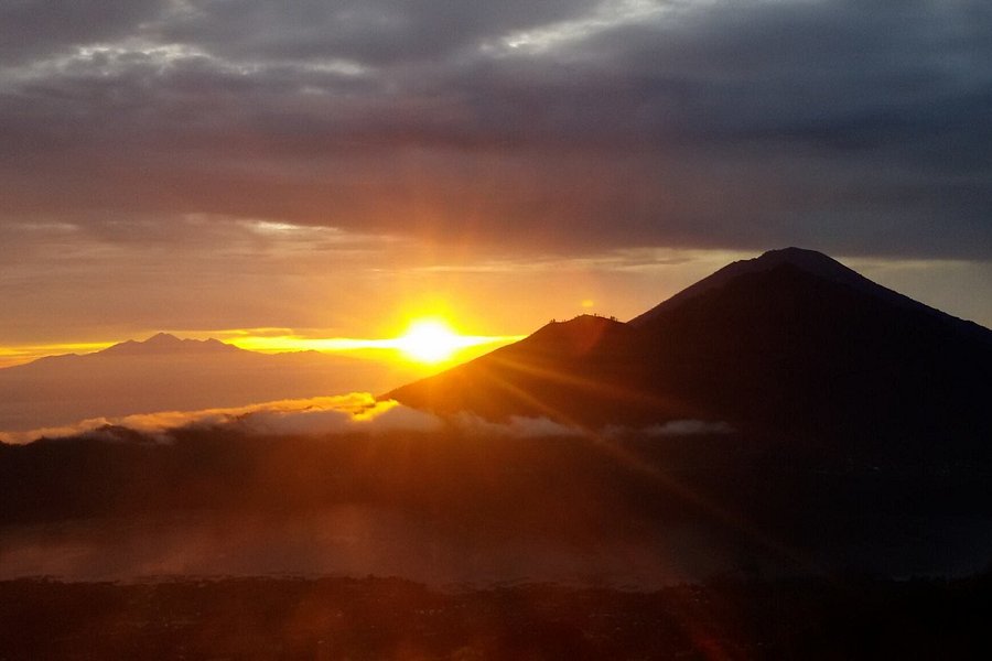 Mt Batur Sunrise (Official, $ 35.00). image