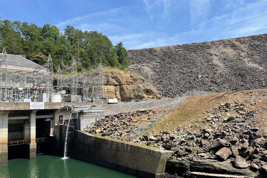 Smith Lake Dam image