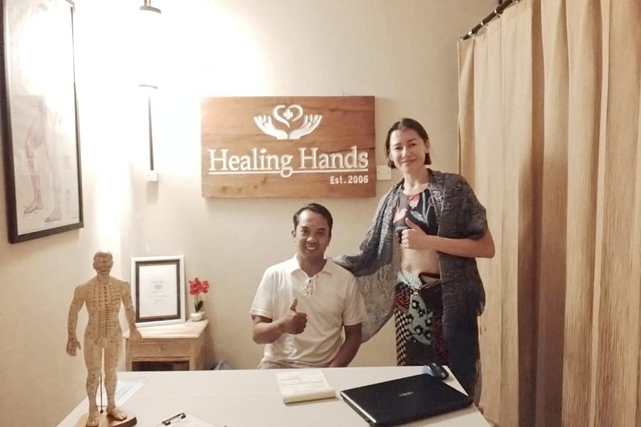 Bayu's Healing Hands image