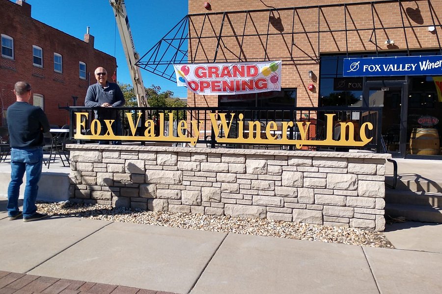 Fox Valley Winery image