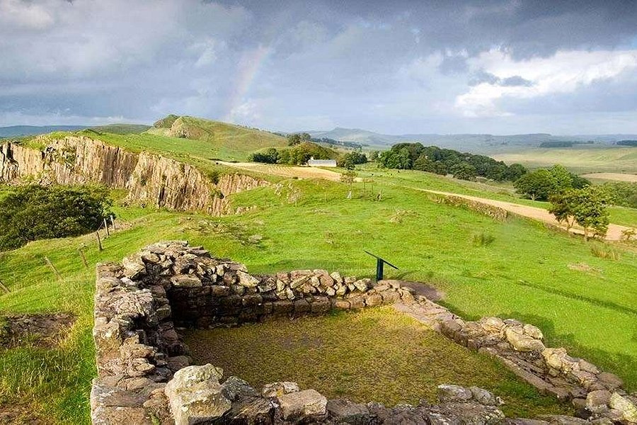 Walltown Crags - Hadrian's Wall image