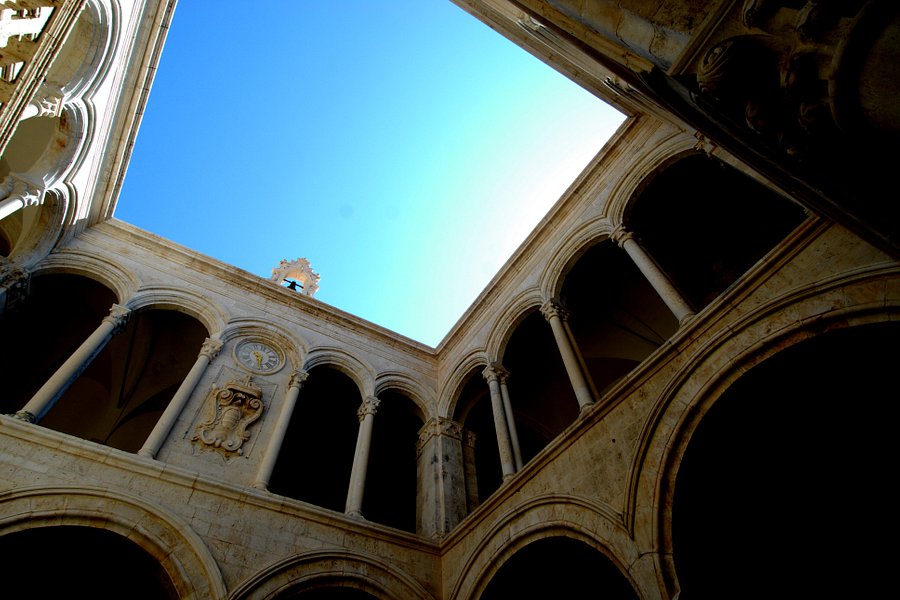 Rector's Palace image