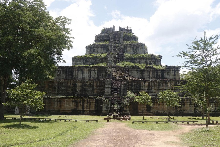 Koh Ke and Beng Melea temples tours image
