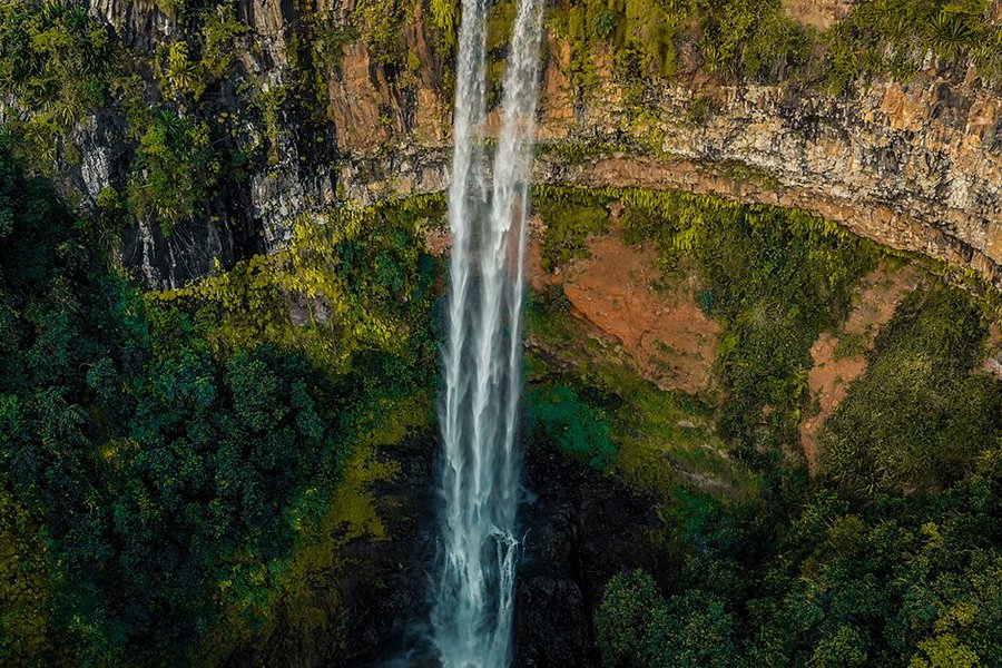 Chamarel Waterfalls image