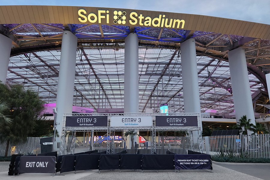 Sofi Stadium image