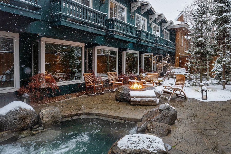 The Cove, an Authentic McCall Spa image