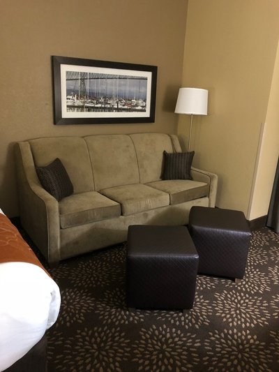 Hotel photo 9 of Comfort Suites Columbia River.