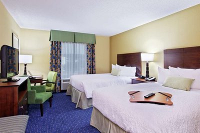 Hotel photo 10 of Hampton Inn & Suites Knoxville - Turkey Creek / Farragut.